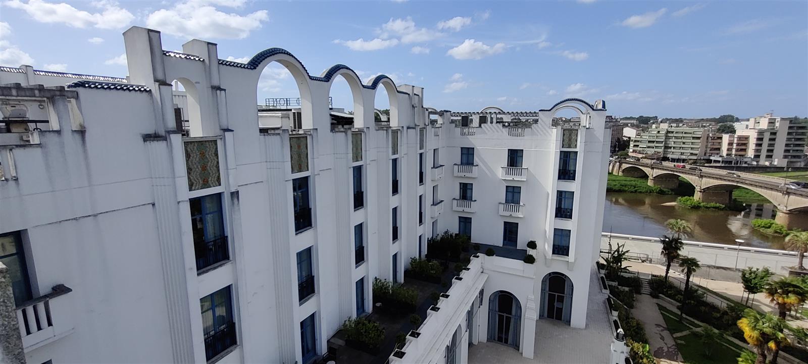 Conférence: Edouard Cazaux céramiste et sculpt ...