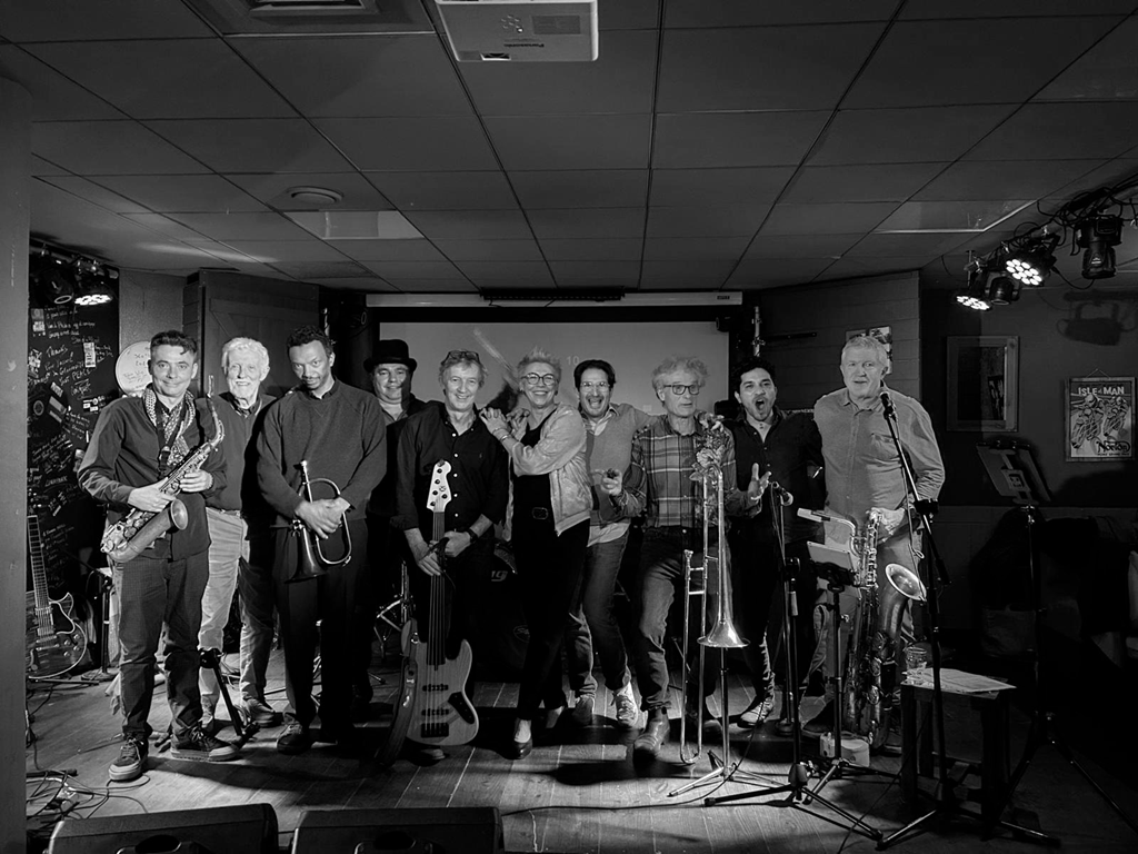 Saison culturelle Les Automnales #11 - Comb'oc ...