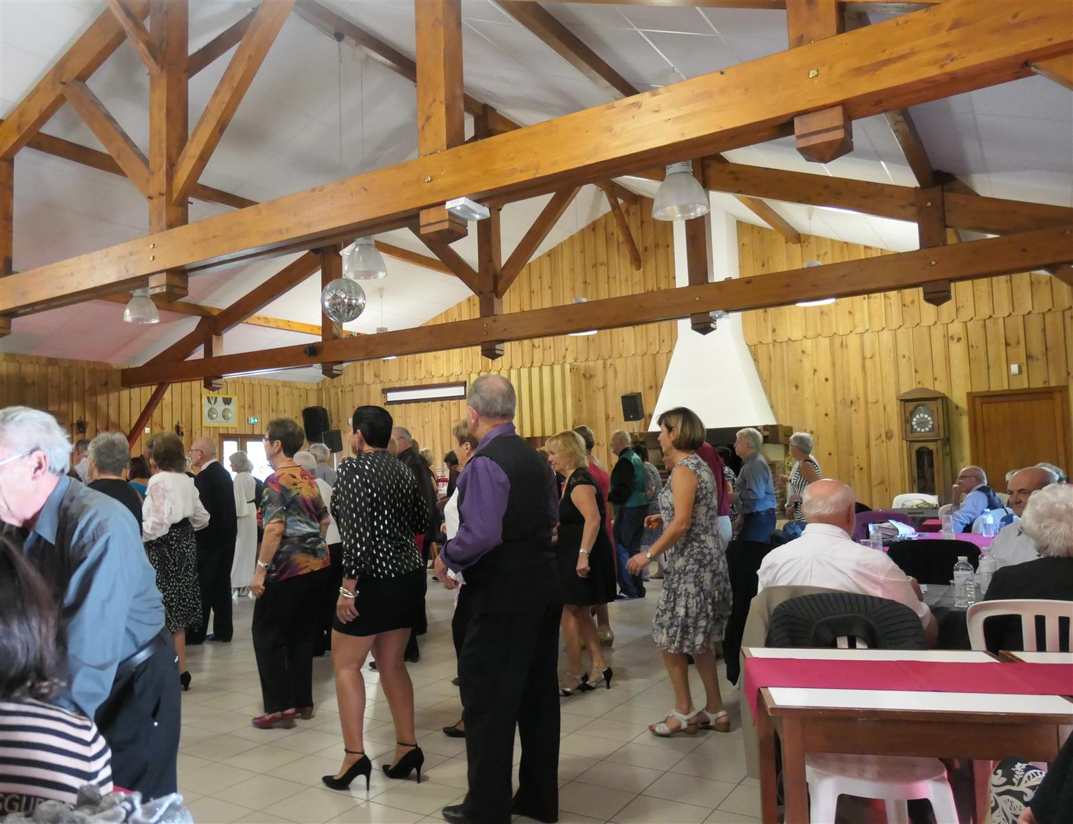 Thé dansant organisé par l'A.C.B. au Musée des ...