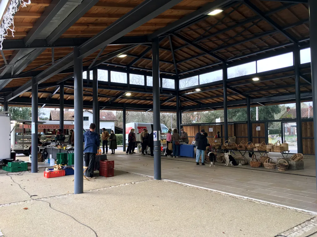 Marché traditionnel - Crédit: ©FERNANDES Marie | CC BY-NC-ND 4.0