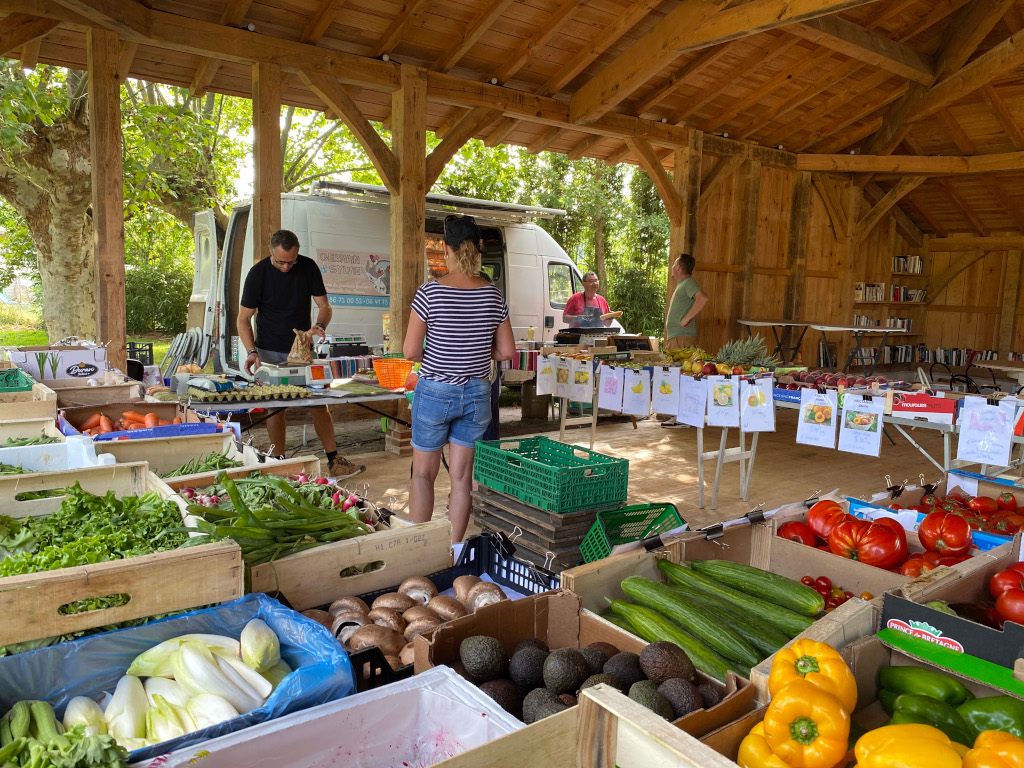 Marché traditionnel - Crédit: CLNT | CC BY-NC-ND 4.0