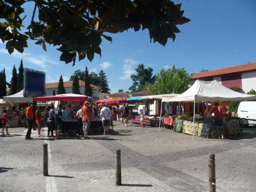 Marché traditionnel - Crédit: CLNT | CC BY-NC-ND 4.0