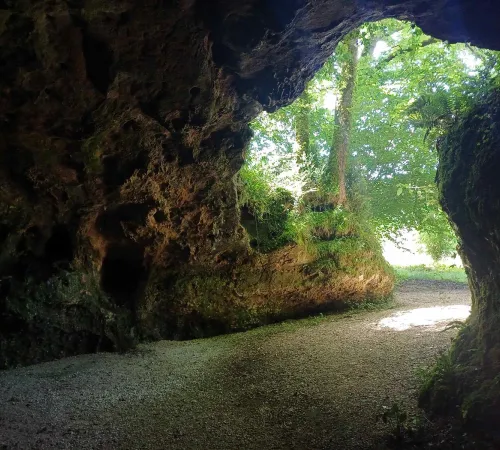 Visite du site archéologique des grottes du Pape - Accès rapide