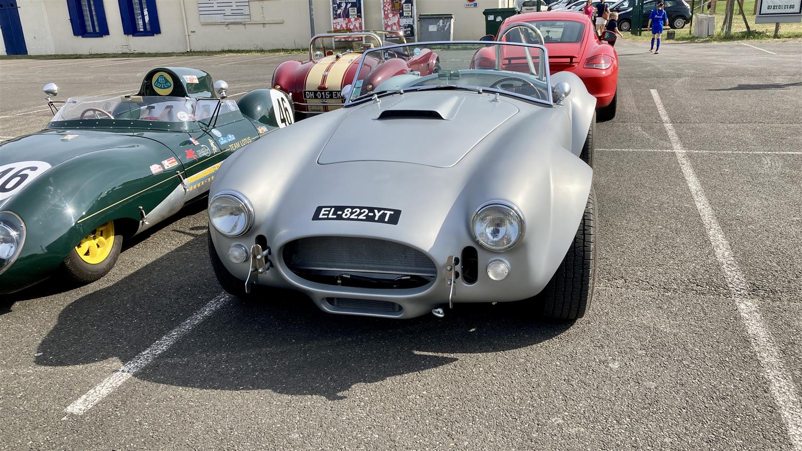 Rencontre de voitures et motos anciennes ou ex ...