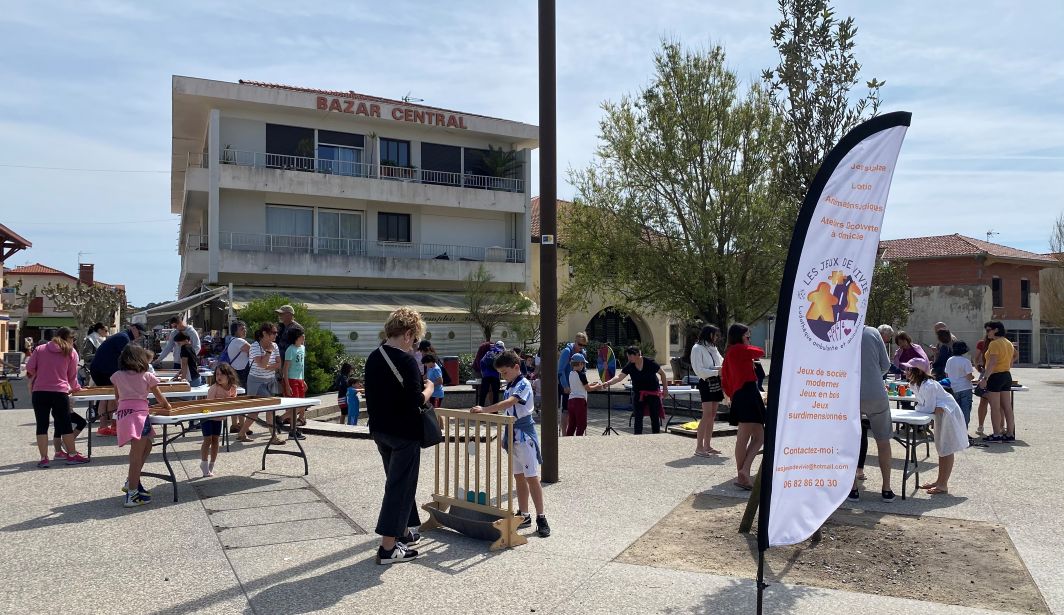 Jeux en bois surdimensionnés