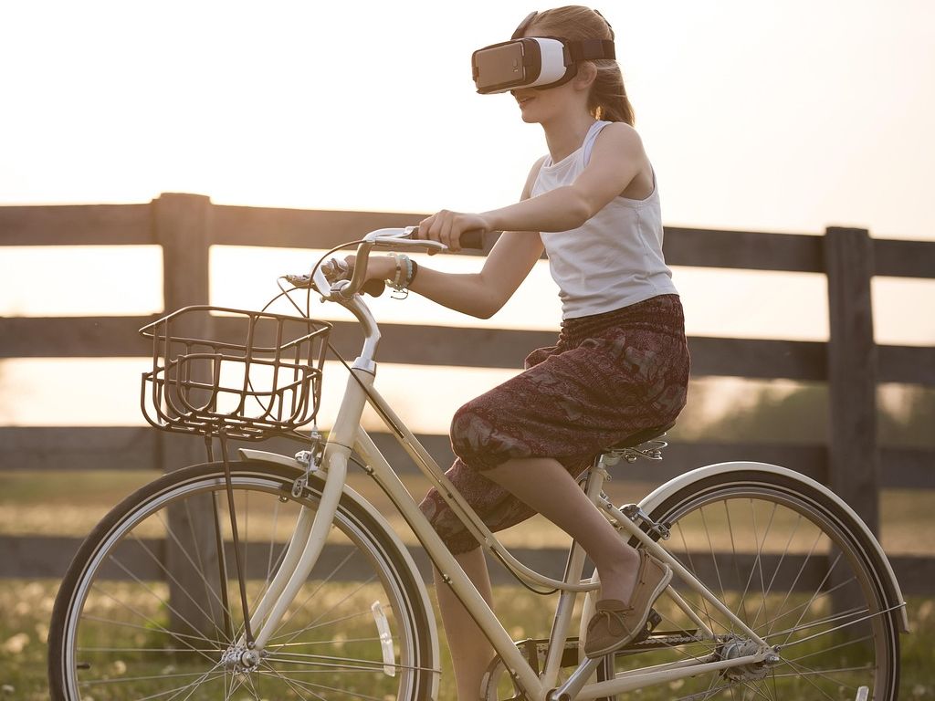 Informatique, expérimenter la réalité virtuelle