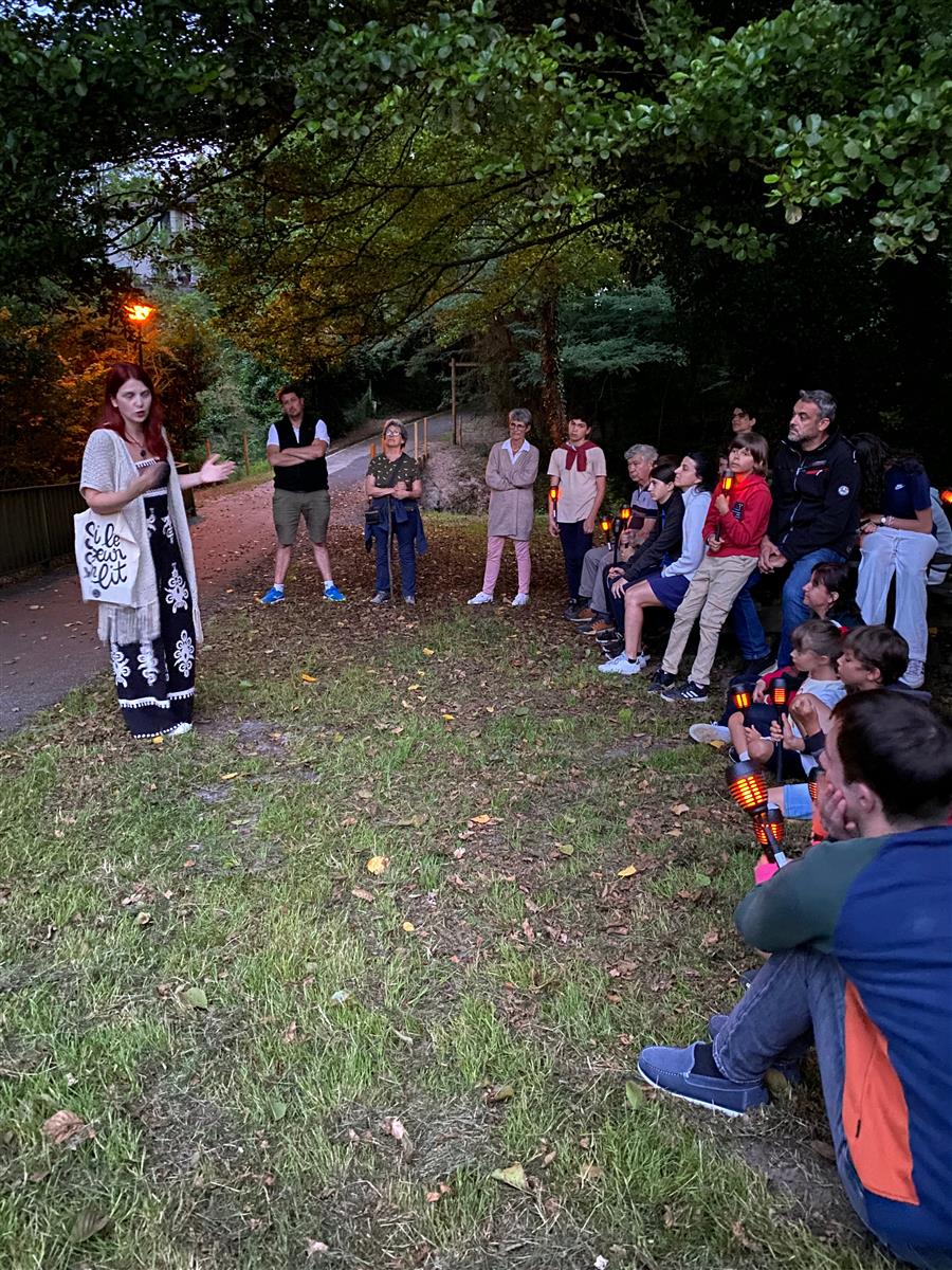 Balade contée aux flambeaux