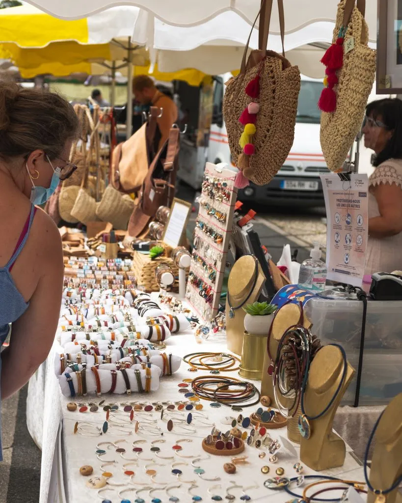 Marché des Artisans C ... - Crédit: OTILAS | CC BY-NC-ND 4.0