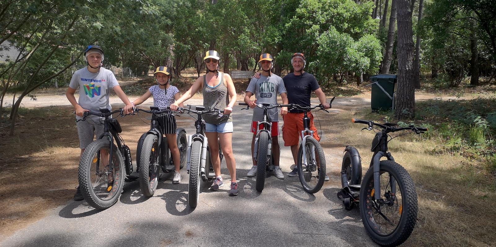 Balade au Coucher du soleil sur la plage en Tc ...