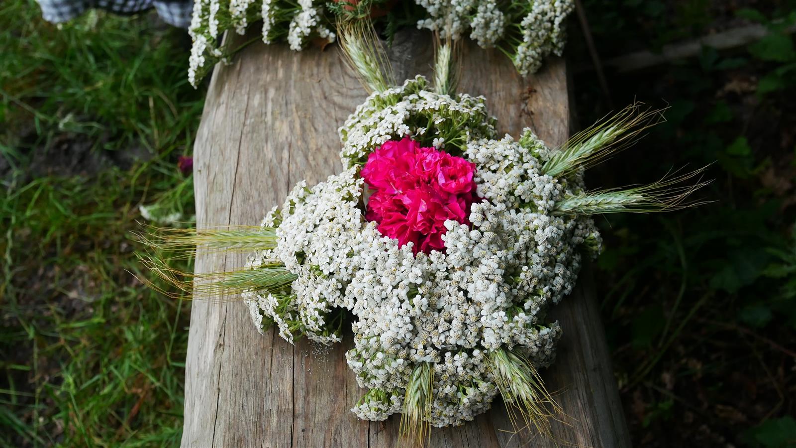 Les croix de la Saint-Jean à Marquèze