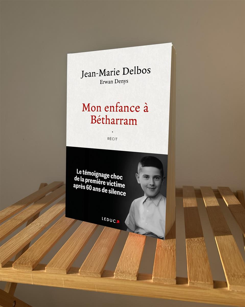 Présentation du livre de M.Delbos à l'espace c ...