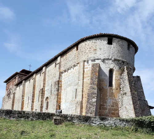 Visite de l'église fortifiée de Lesgor