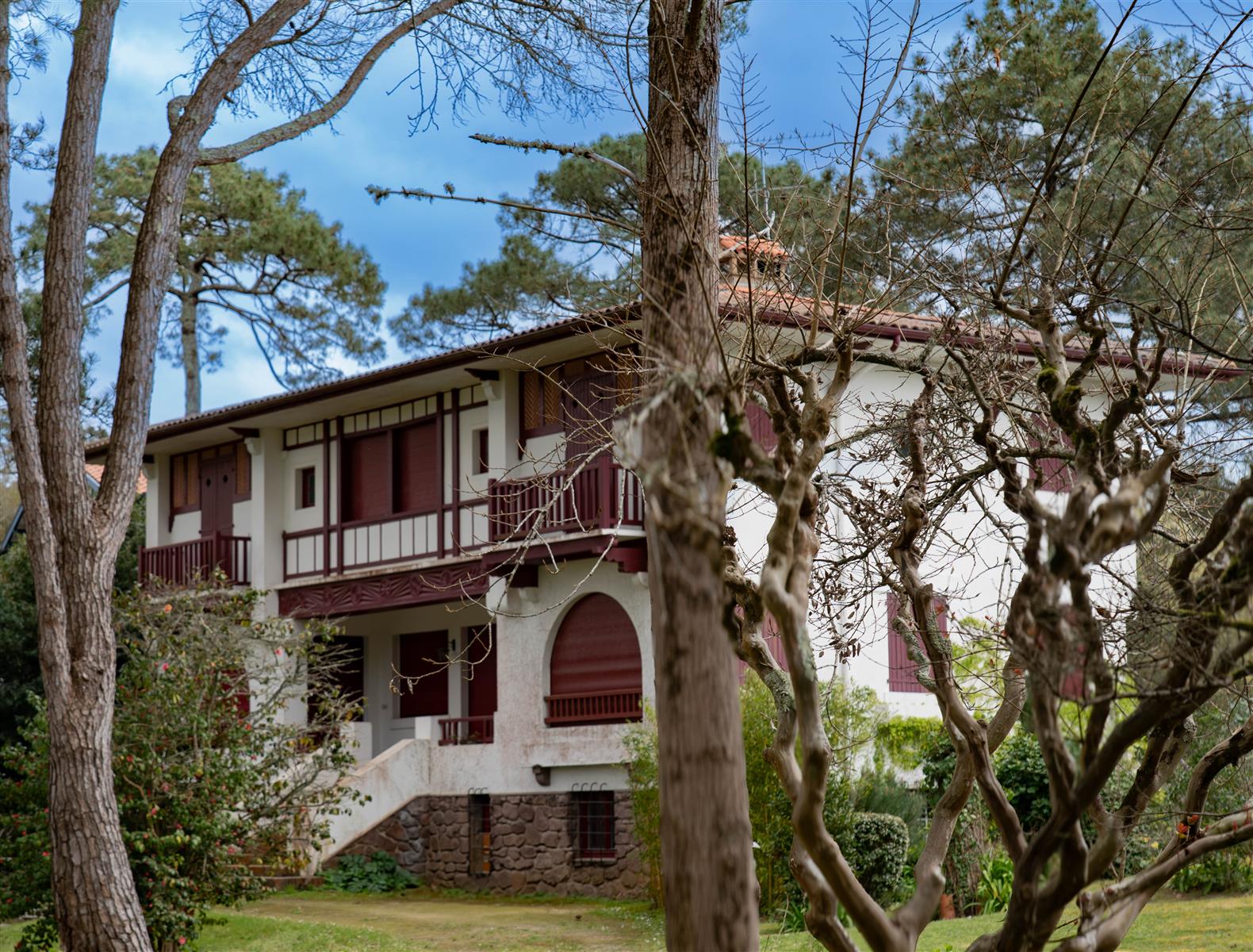 Visite guidée - Secrètes villas du golf, décor ...