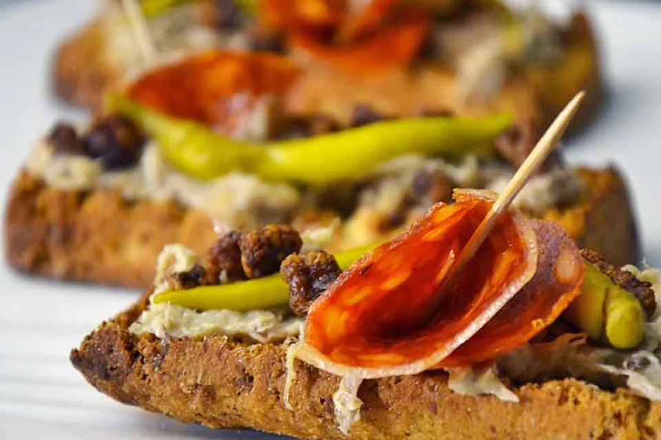 Tapas Drive