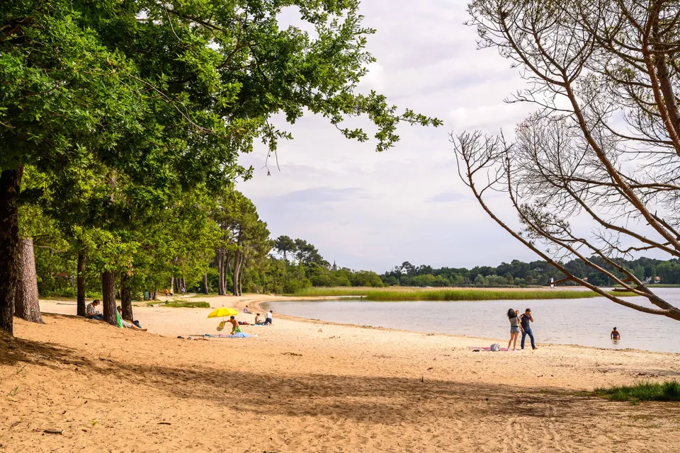 Plage de Navarrosse au Lac de Biscarosse
