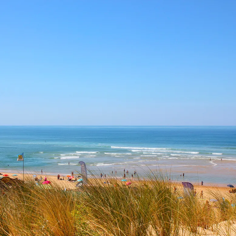 Beach of the Casernes