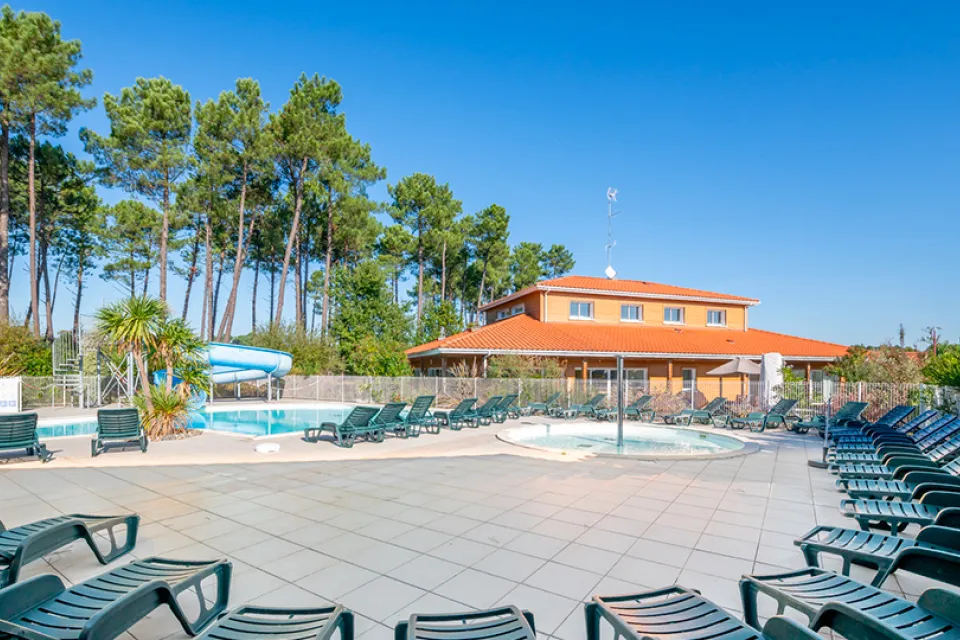 Résidence Vacanceole Le Domaine des Grands Lacs