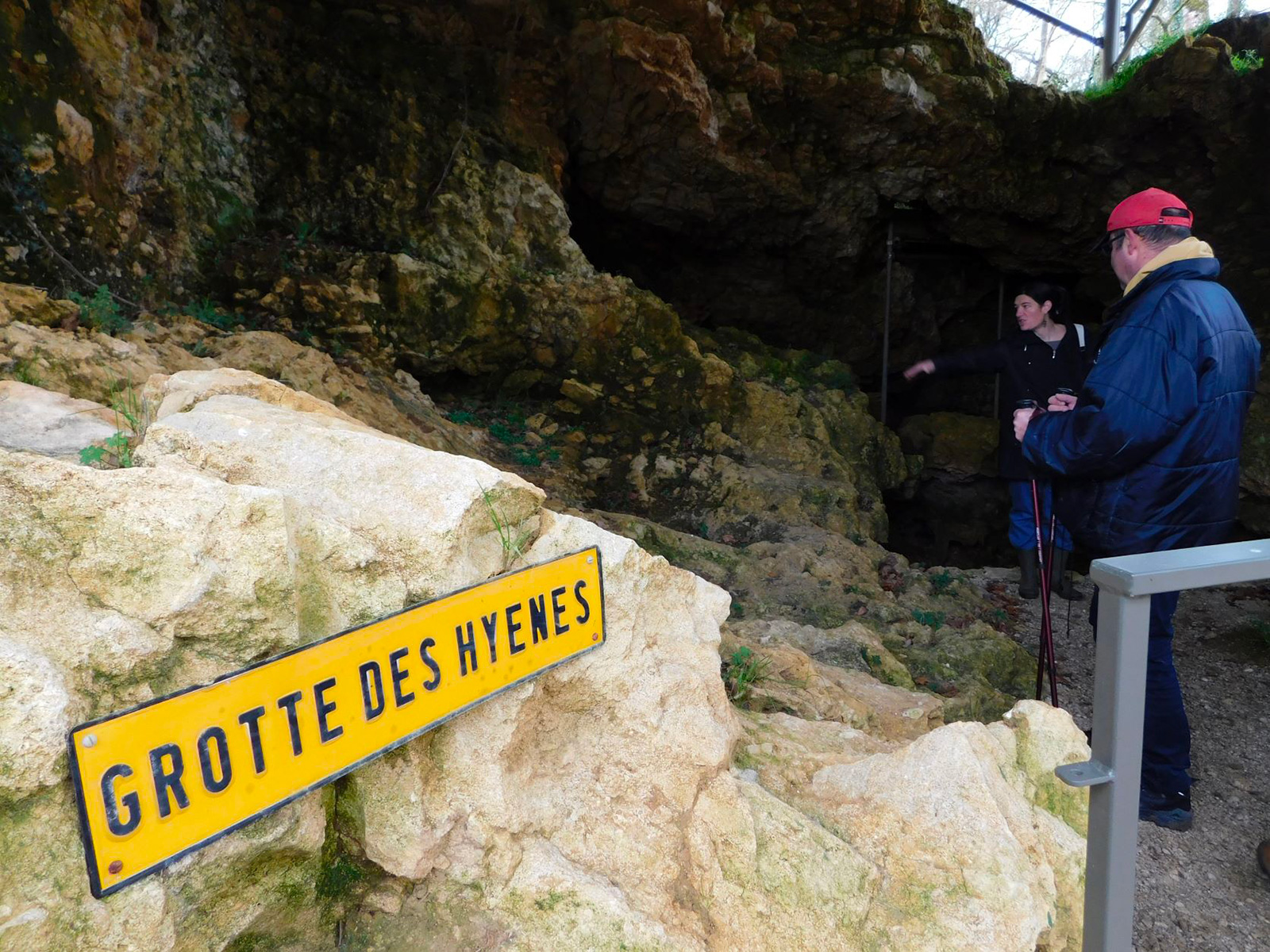 PréhistoSite - Le sentier des grottes