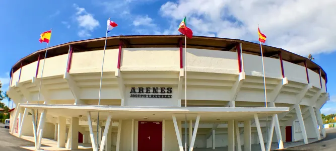 Arènes Joseph Laudouat