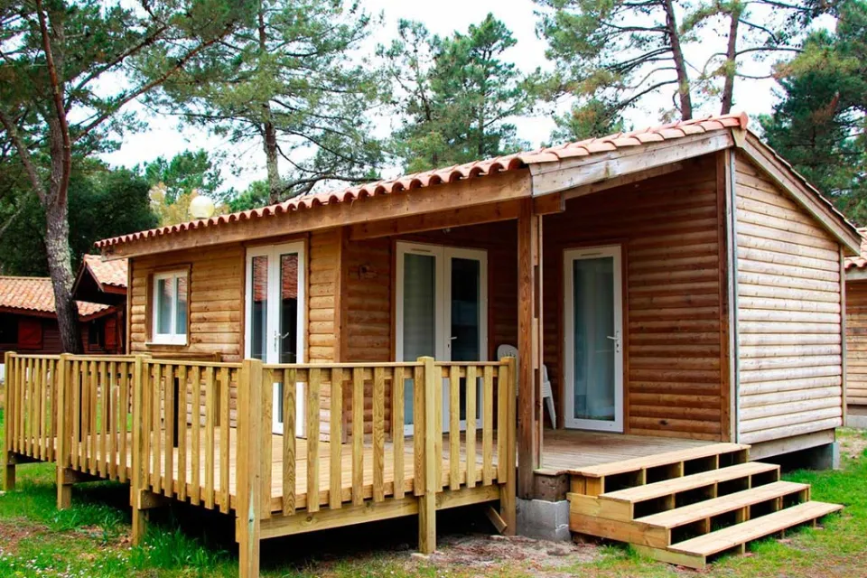 Municipal campsite Les Pins Bleus