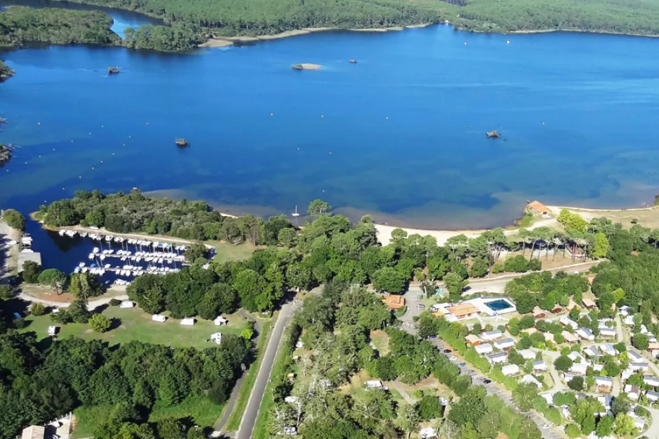 Camping Municipal du Lac