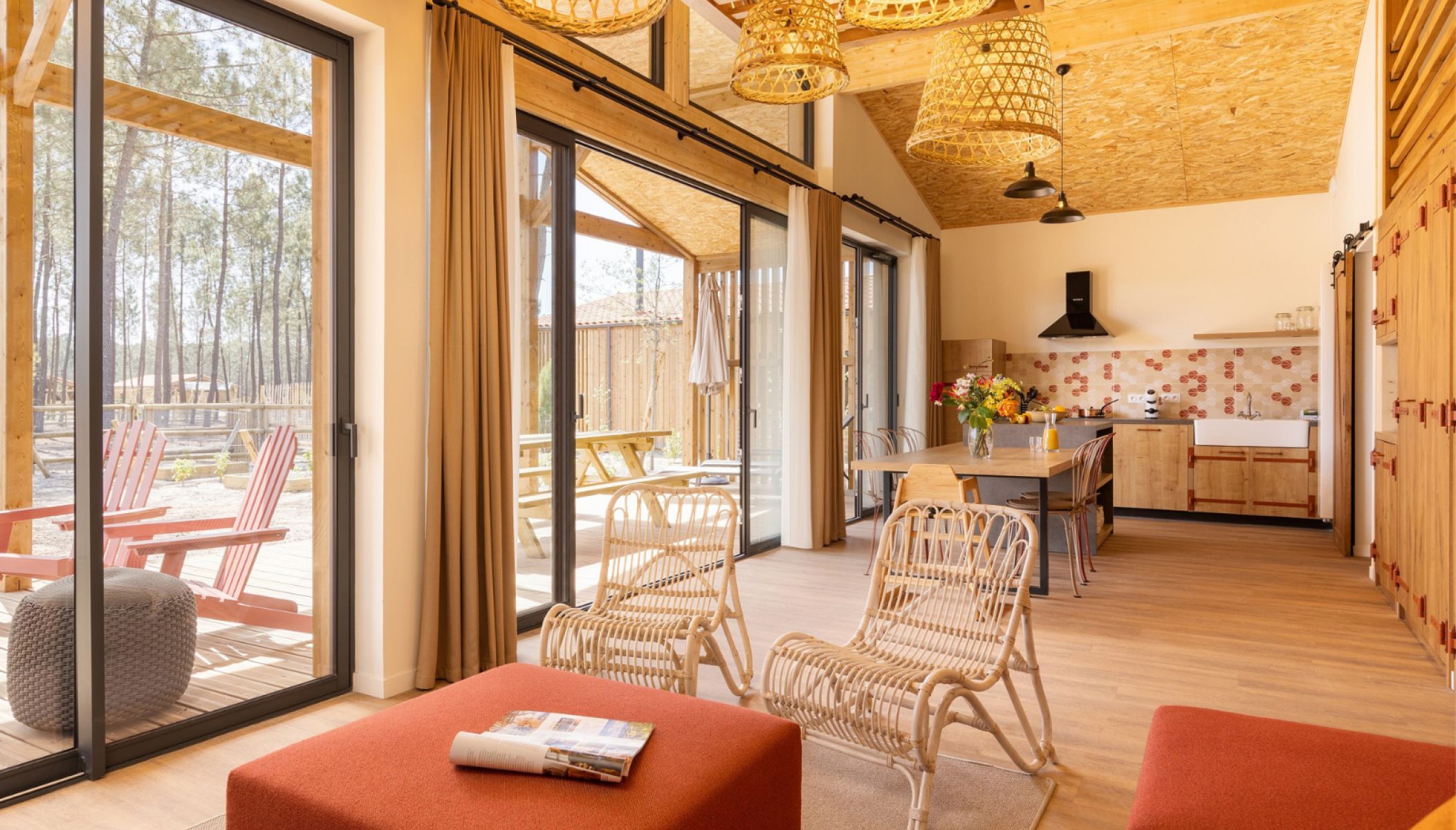 Experience an unusual adventure at Center Parcs Les Landes de Gascogne