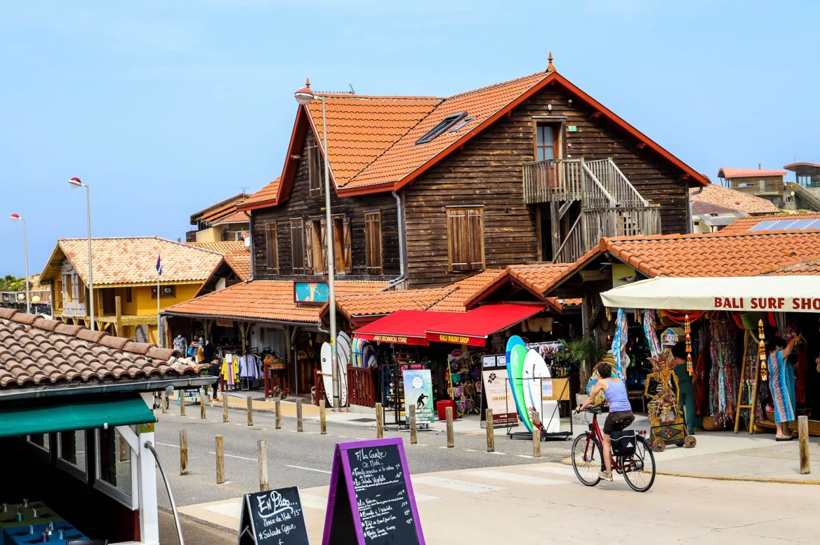 Contis Village