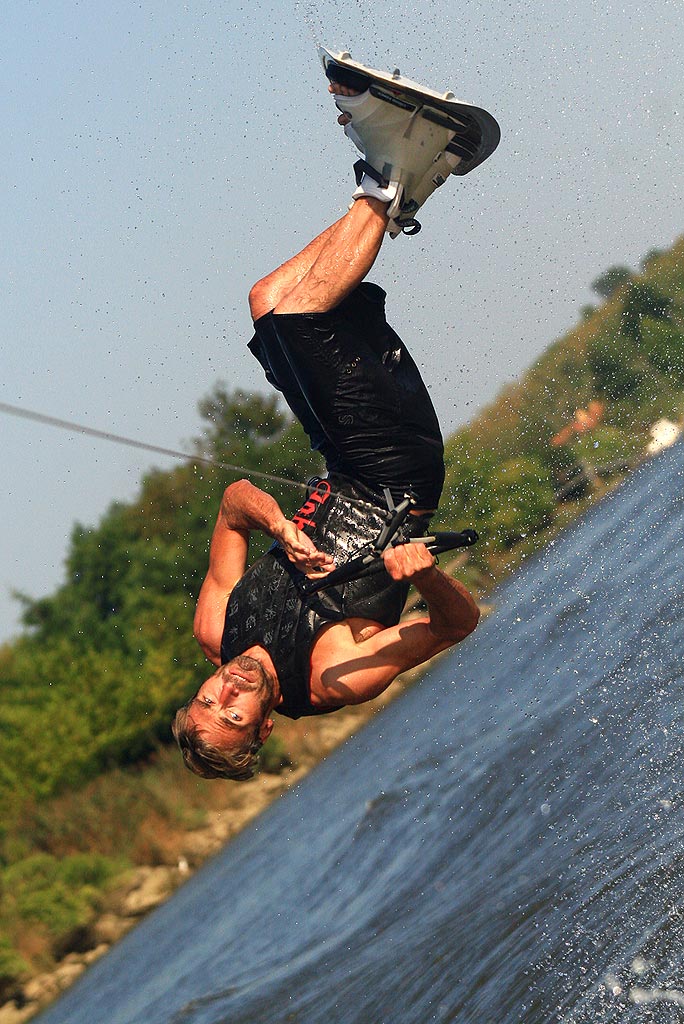 Wakesurf