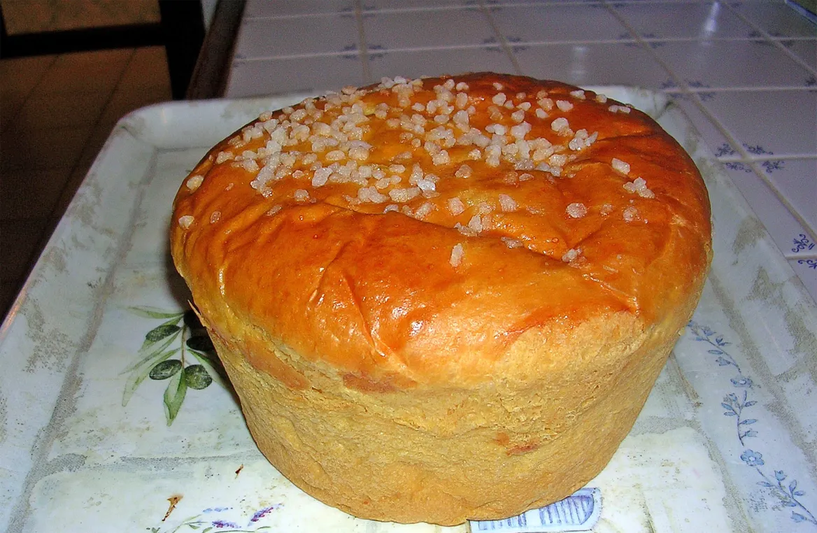 Pastis from the Landes region, a delicious brioche