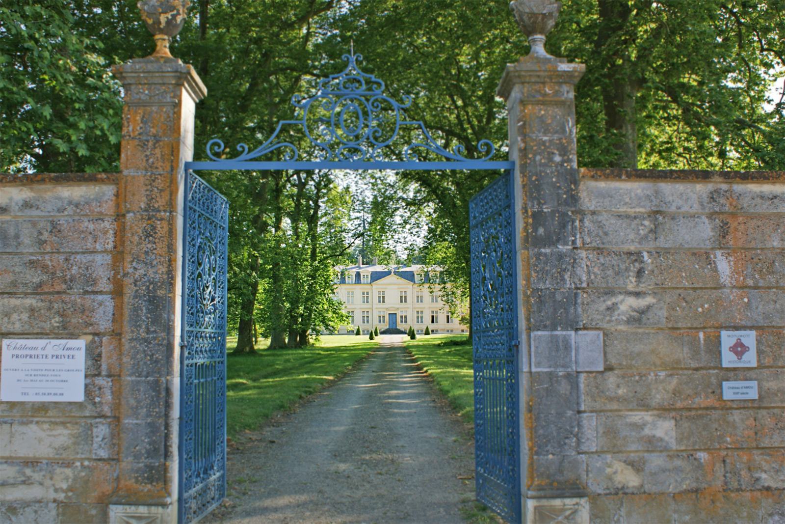The Castle of Amou